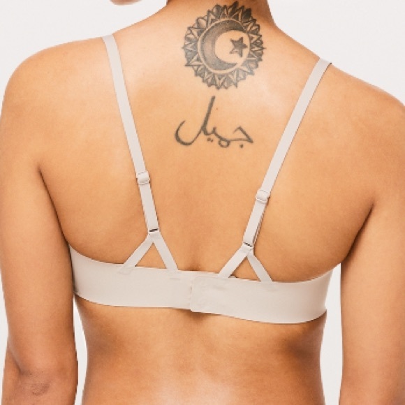 Lululemon take shape bra barely beige - Picture 3 of 8